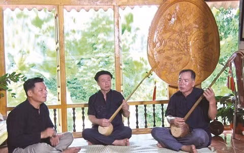 Préserver l’identité ethnique : l’exemple des Tày ảnh 1