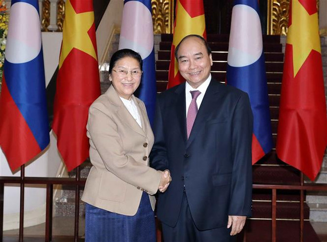 Le Premier ministre reçoit la présidente de l’Assemblée nationale laotienne ảnh 1 Le Premier ministre reçoit la présidente de l’Assemblée nationale laotienne ảnh 1