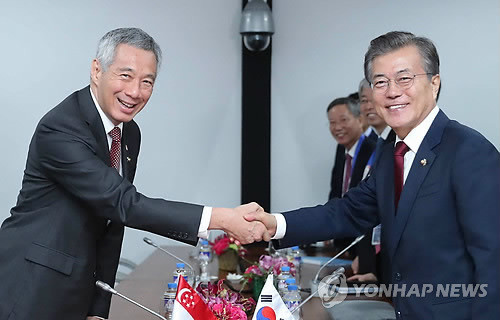 Le président sud-coréen entame une visite d’Etat à Singapour ảnh 1 Le président sud-coréen entame une visite d’Etat à Singapour ảnh 1