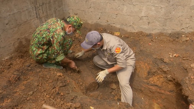 Quang Tri: plus de 400 explosifs neutralisés en toute sécurité ảnh 1