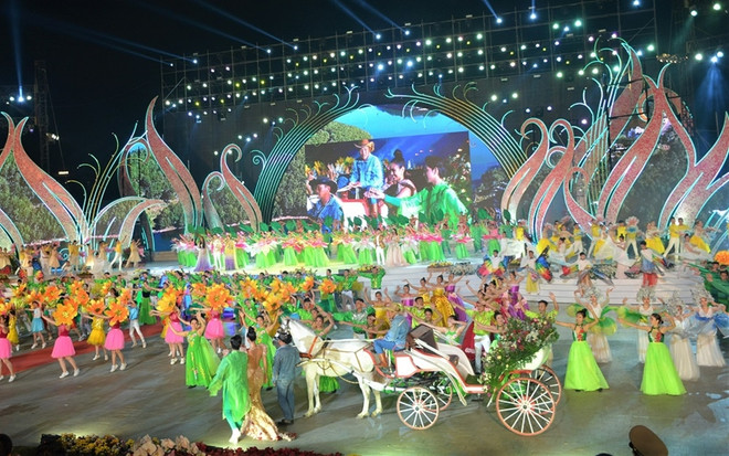 Lam Dong: Le 9e Festival des fleurs de Da Lat prévu en fin d'année ảnh 1 Lam Dong: Le 9e Festival des fleurs de Da Lat prévu en fin d'année ảnh 1