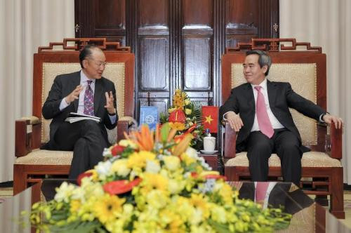 Le gouverneur de la Banque d'État reçoit le président de la BM ảnh 1 Le gouverneur de la Banque d'État reçoit le président de la BM ảnh 1