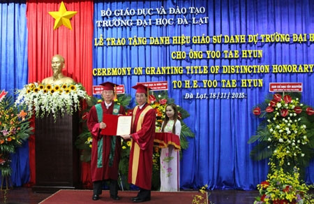 L'ancien ambassadeur sud-coréen au Vietnam à l'honneur ảnh 1 L'ancien ambassadeur sud-coréen au Vietnam à l'honneur ảnh 1