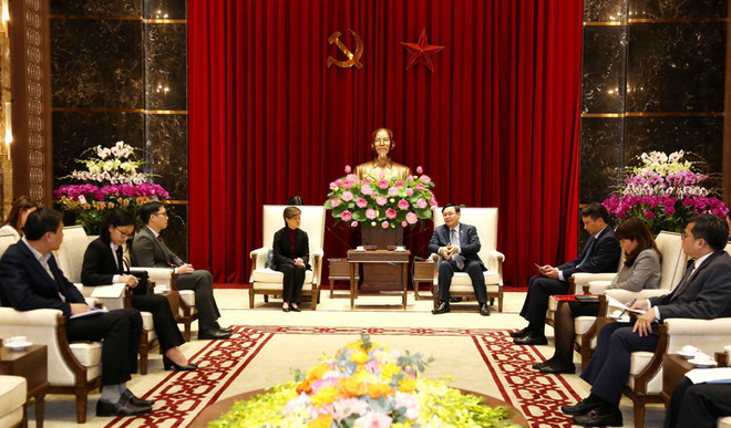 Hanoï souhaite promouvoir la coopération économique et commerciale avec Singapour ảnh 1 Hanoï souhaite promouvoir la coopération économique et commerciale avec Singapour ảnh 1
