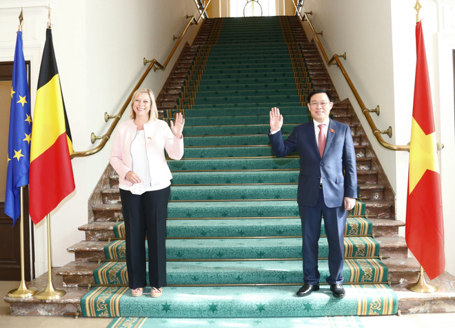 Médias belges : la visite du président de l'AN Vuong Dinh Hue promeut les relations UE-Vietnam ảnh 2 Médias belges : la visite du président de l'AN Vuong Dinh Hue promeut les relations UE-Vietnam ảnh 2