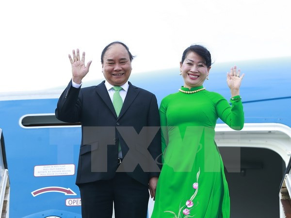 Le PM Nguyên Xuân Phuc arrive à Amsterdam pour sa visite aux Pays-Bas ảnh 1 Le PM Nguyên Xuân Phuc arrive à Amsterdam pour sa visite aux Pays-Bas ảnh 1