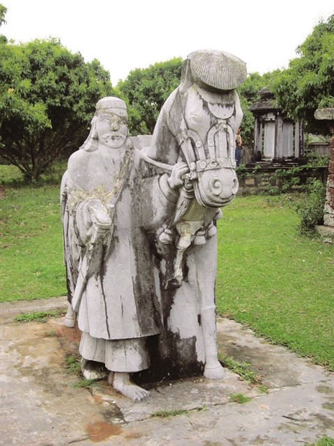 Le mystère des tombeaux de mandarins à Bac Giang dans le Nord ảnh 3 Le mystère des tombeaux de mandarins à Bac Giang dans le Nord ảnh 3