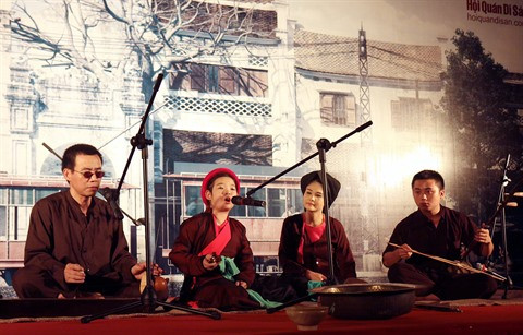 Le hat xâm, un art qui revient de loin ảnh 1