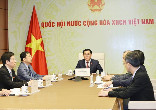 Renforcement des relations entre le Vietnam et le Laos ảnh 2