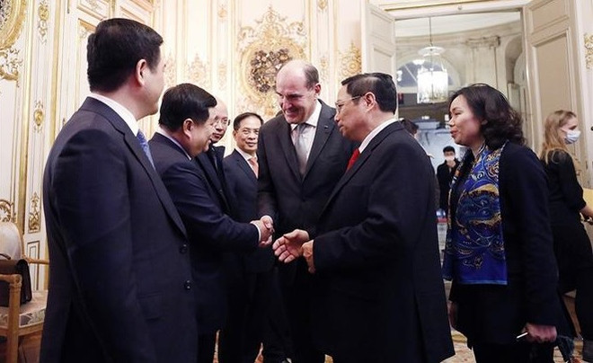Le Premier ministre Pham Minh Chinh s’entretient avec son homologue français Jean Castex ảnh 1 Le Premier ministre Pham Minh Chinh s’entretient avec son homologue français Jean Castex ảnh 1