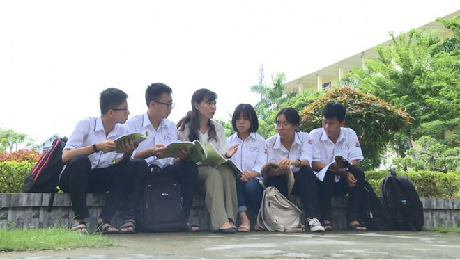 Mai Châu Phuong ou la passion de l’enseignement ảnh 1 Mai Châu Phuong ou la passion de l’enseignement ảnh 1