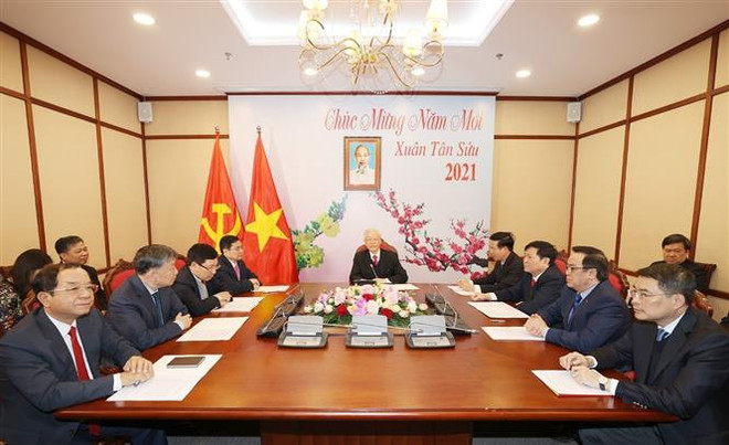 Le Vietnam soutient fermement les réformes, la défense et le développement du Laos ảnh 2