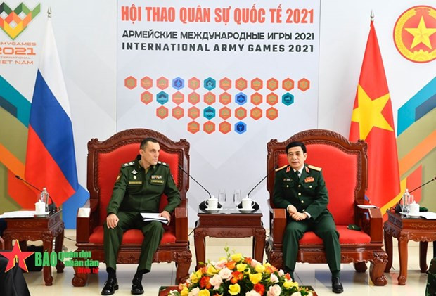 Le ministre de la Défense Phan Van Giang reçoit un sous-ministre russe de la Défense ảnh 1 Le ministre de la Défense Phan Van Giang reçoit un sous-ministre russe de la Défense ảnh 1