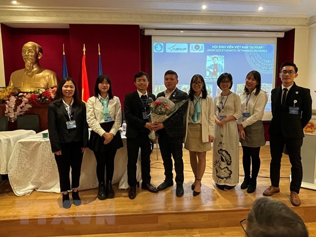 Nguyên Phan Bao Thuy élu président de l'UEVF ảnh 2 Nguyên Phan Bao Thuy élu président de l'UEVF ảnh 2