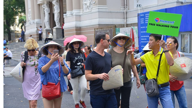 Hanoi aura cinq nouveaux circuits touristiques "Free Walking Tours" ảnh 1 Hanoi aura cinq nouveaux circuits touristiques "Free Walking Tours" ảnh 1