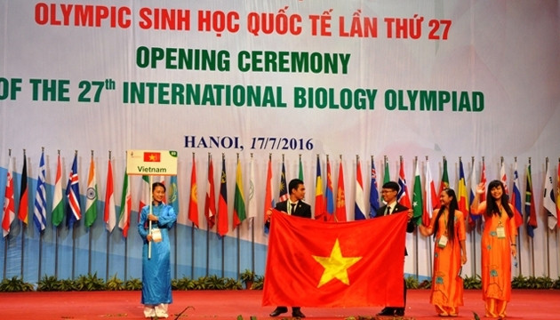 Ouverture des 27es Olympiades internationales de Biologie à Hanoi ảnh 1 Ouverture des 27es Olympiades internationales de Biologie à Hanoi ảnh 1