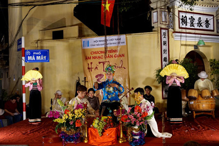 Des concerts vespéraux de musique traditionnelle dans le vieux Hanoi ảnh 1 Des concerts vespéraux de musique traditionnelle dans le vieux Hanoi ảnh 1