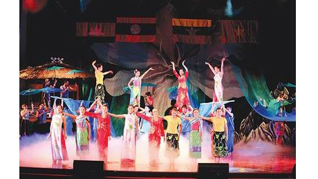 Le Festival artistique de cinq pays de l’ASEAN se tiendra à Quang Tri ảnh 1 Le Festival artistique de cinq pays de l’ASEAN se tiendra à Quang Tri ảnh 1
