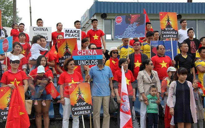 Les Vietnamiens en Pologne saluent la sentence du CPA ảnh 1 Les Vietnamiens en Pologne saluent la sentence du CPA ảnh 1