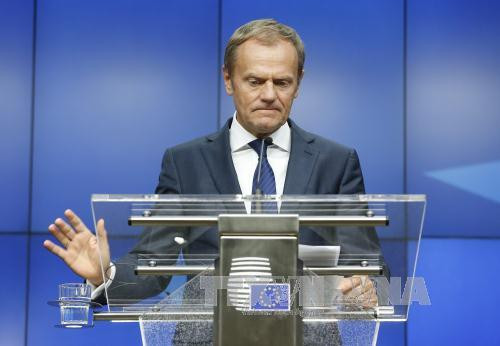 UE ​: la sentence de la CPA ​pourra stimuler le règlement des différends en Mer Orientale ảnh 1