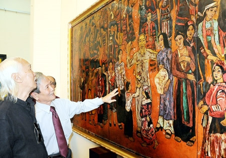 Présentation du projet «Esquisse de l’histoire du Vietnam» ảnh 1 Présentation du projet «Esquisse de l’histoire du Vietnam» ảnh 1