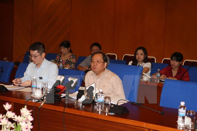 Les recettes budgétaires dépassent les prévisions de 17.400 milliards de dongs ảnh 1 Les recettes budgétaires dépassent les prévisions de 17.400 milliards de dongs ảnh 1