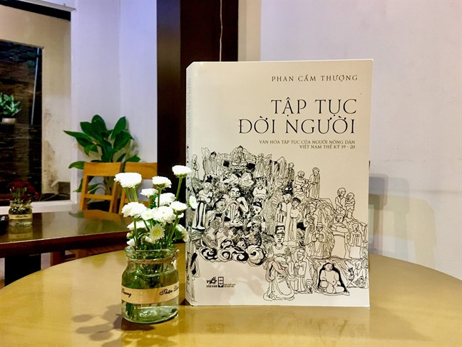 «Les coutumes d’une vie», un livre sur le quotidien de nos aïeux ảnh 2