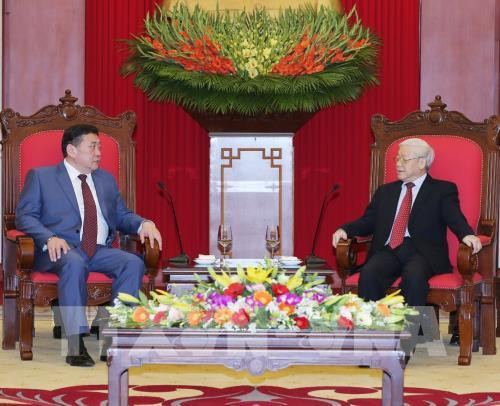 Le leader du PCV reçoit le président de l’Assemblée nationale mongole ảnh 1 Le leader du PCV reçoit le président de l’Assemblée nationale mongole ảnh 1