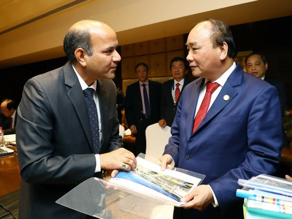 Le PM vietnamien reçoit les dirigeants des groupes indiens Adani Green Limted et Suzlon ảnh 1 Le PM vietnamien reçoit les dirigeants des groupes indiens Adani Green Limted et Suzlon ảnh 1