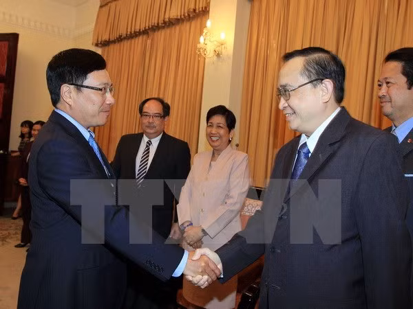 Vietnam et Philippines renforcent leur coopération dans la diplomatie ảnh 1