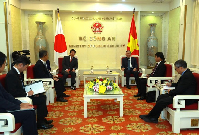 Le ministre de la Sécurité publique Tô Lâm reçoit l'ancien ambassadeur spécial Vietnam-Japon ảnh 1 Le ministre de la Sécurité publique Tô Lâm reçoit l'ancien ambassadeur spécial Vietnam-Japon ảnh 1