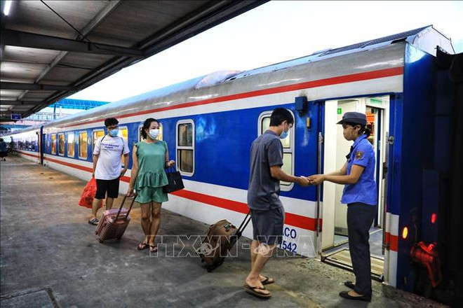 Prochaine augmentation de la fréquence sur la route ferroviaire Hanoï-Lao Cai ảnh 1 Prochaine augmentation de la fréquence sur la route ferroviaire Hanoï-Lao Cai ảnh 1