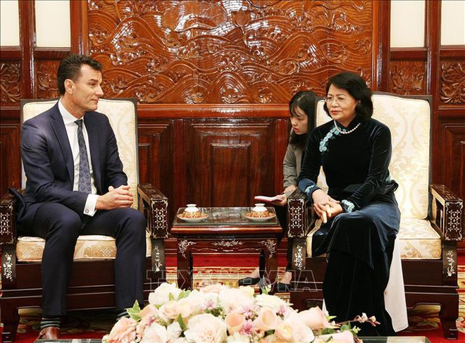 Le Vietnam soutient les entreprises canadiennes en activité sur son sol ảnh 1 Le Vietnam soutient les entreprises canadiennes en activité sur son sol ảnh 1