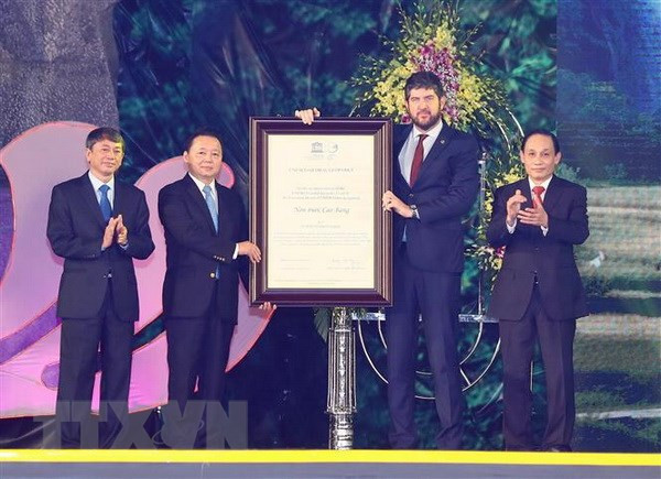 Le géoparc de Non Nuoc Cao Bang reçoit le certificat de l'UNESCO ảnh 1 Le géoparc de Non Nuoc Cao Bang reçoit le certificat de l'UNESCO ảnh 1