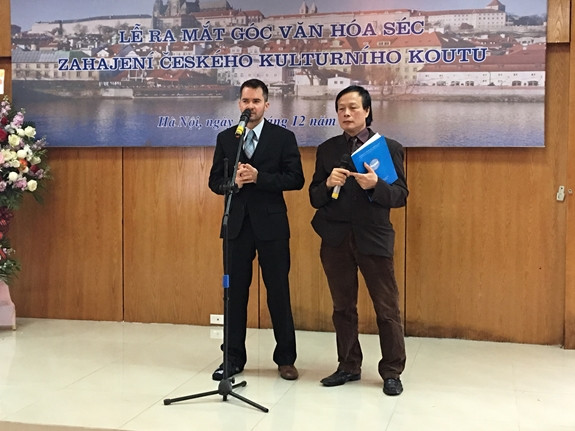 "Le coin de la culture tchèque" voit le jour à Hanoï ảnh 1 "Le coin de la culture tchèque" voit le jour à Hanoï ảnh 1