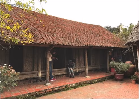 La plus ancienne maison de Duong Lâm ảnh 1 La plus ancienne maison de Duong Lâm ảnh 1
