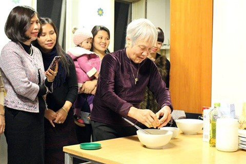 Loewall Uyên Nhu, loin des yeux mais pas du cœur ảnh 3 Loewall Uyên Nhu, loin des yeux mais pas du cœur ảnh 3