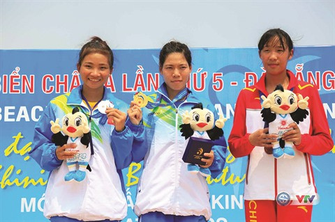 Pham Thi Huê, étoile montante du sport de Quang Ninh ảnh 2 Pham Thi Huê, étoile montante du sport de Quang Ninh ảnh 2