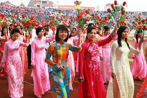 Honneur à la beauté des femmes vietnamiennes à Macao (Chine) ảnh 1 Honneur à la beauté des femmes vietnamiennes à Macao (Chine) ảnh 1