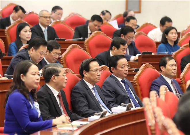 Le 8e Plénum du Comité central du Parti s’ouvre à Hanoi ảnh 2 Le 8e Plénum du Comité central du Parti s’ouvre à Hanoi ảnh 2