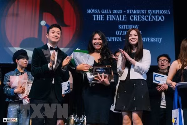 Concours de chant pour les étudiants vietnamiens en Australie ảnh 1