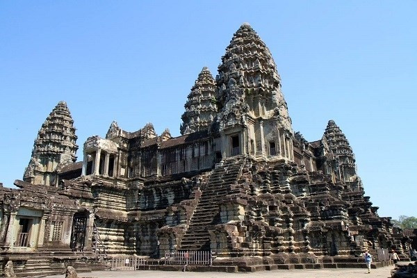 Le Cambodge se prépare à la haute saison touristique ảnh 1 Le Cambodge se prépare à la haute saison touristique ảnh 1