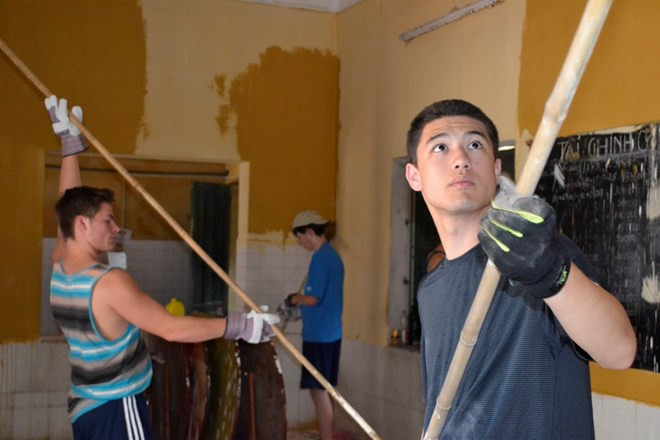 Des enseignants et élèves américains participent à une excursion au Vietnam ảnh 1 Des enseignants et élèves américains participent à une excursion au Vietnam ảnh 1
