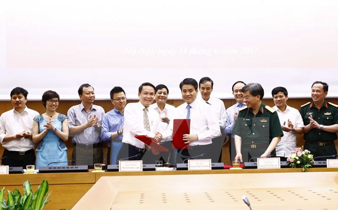 VNA et Hanoi signent un programme de coordination du travail 2017-2021 ảnh 1