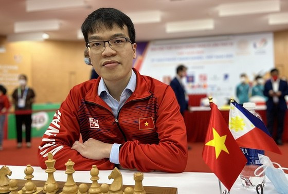Le Quang Liem est de retour aux échecs classiques après deux ans ảnh 1