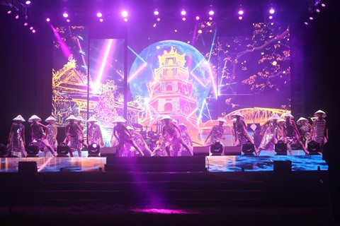 "Salut Huê !", clôture du Festival de Huê 2022 ảnh 1 "Salut Huê !", clôture du Festival de Huê 2022 ảnh 1