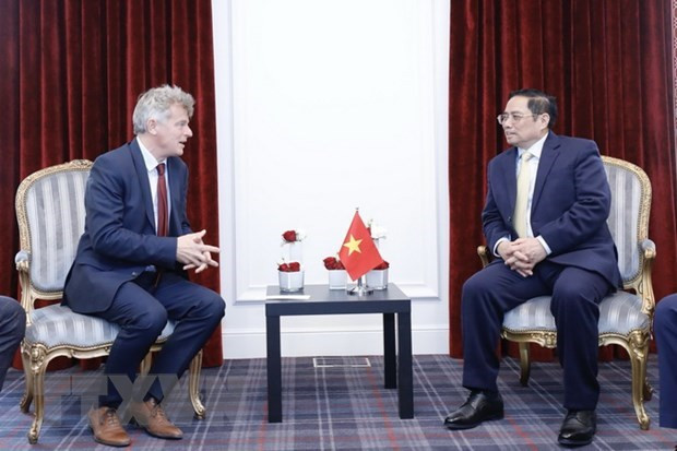 La coopération des Partis contribue de manière significative aux relations Vietnam-France ảnh 1 La coopération des Partis contribue de manière significative aux relations Vietnam-France ảnh 1