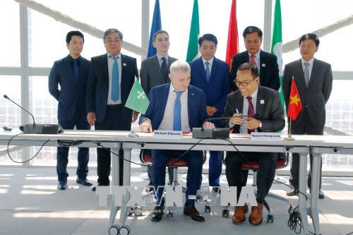 Promouvoir la coopération entre la Lombardie (Italie) et des entreprises vietnamiennes ảnh 2 Promouvoir la coopération entre la Lombardie (Italie) et des entreprises vietnamiennes ảnh 2