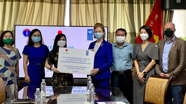 COVID-19 : le PNUD soutient plus de 1.500 kits de test RT PCR pour le Vietnam ảnh 1 COVID-19 : le PNUD soutient plus de 1.500 kits de test RT PCR pour le Vietnam ảnh 1