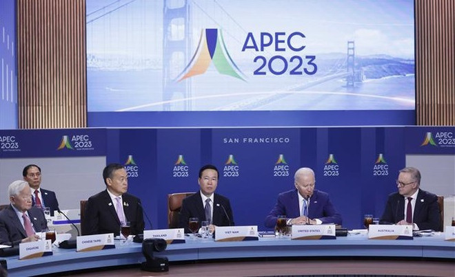 Vo Van Thuong au Dialogue entre les dirigeants économiques de l'APEC et les invités ảnh 1